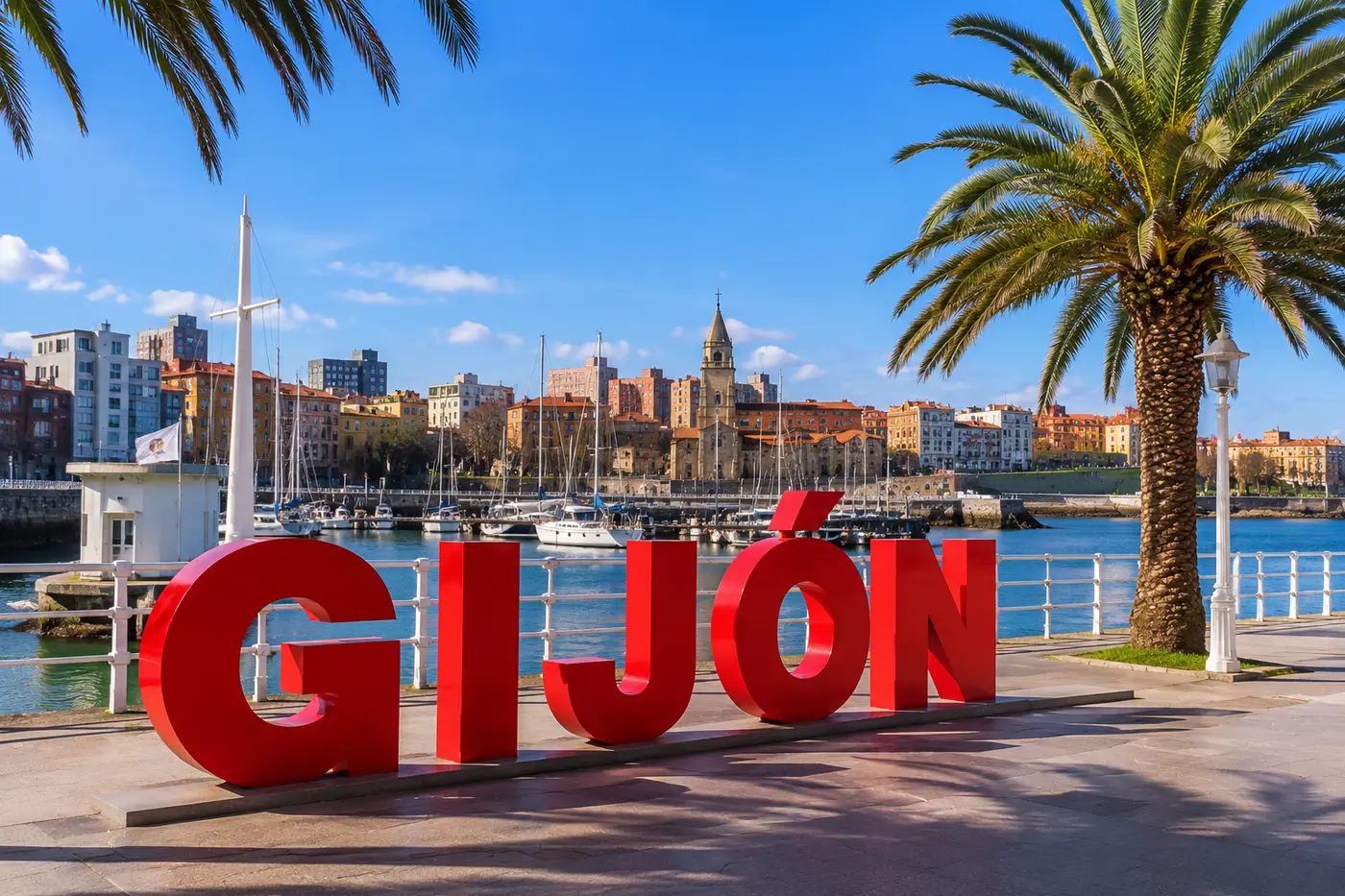 Вид на Gijón, Астурия